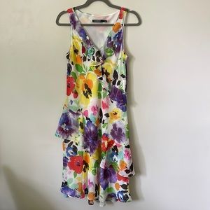 Lauren Ralph Lauren floral dress light and flowy size 6